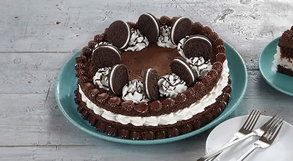 Oreo Cookie Cake